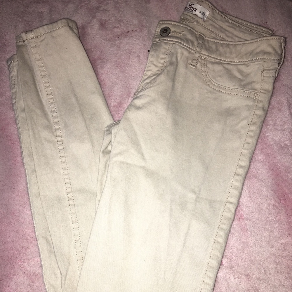 Khaki jeans